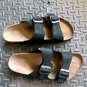 Goodfellow sandals